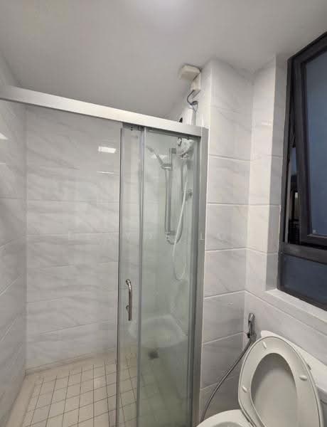 Pangsapuri untuk Disewa di Starview Bay @ Forest City - Elayne Low - Bathroom - PropertyGuru.com.my