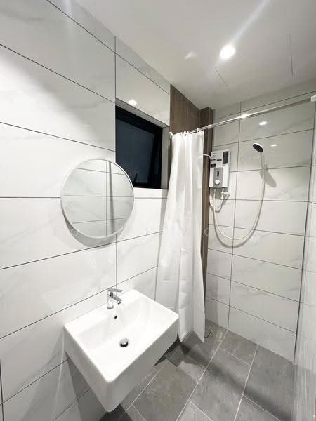 Service Residence for Rent at Piccadilly - Joseph Wong - Bathroom - PropertyGuru.com.my
