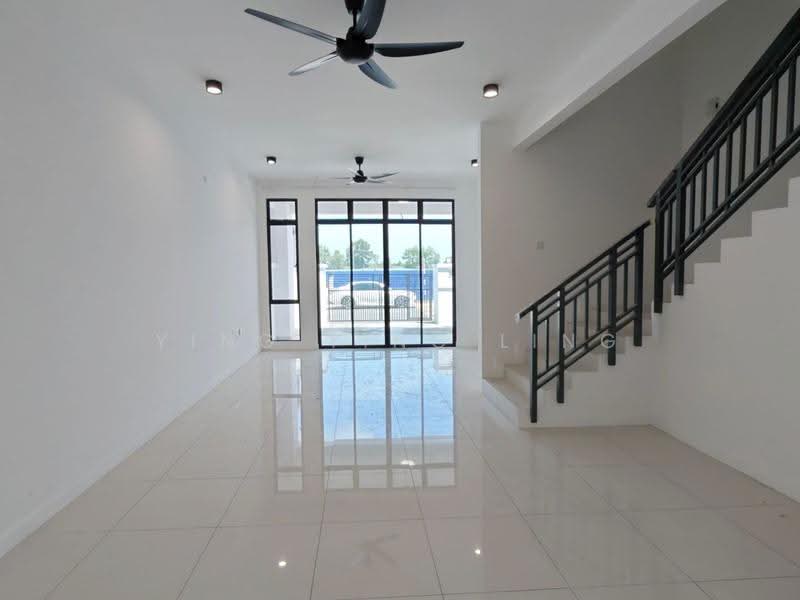 Rumah Teres untuk Disewa di Kulai (Johor) - Ying Ying Ling - Living Room - PropertyGuru.com.my