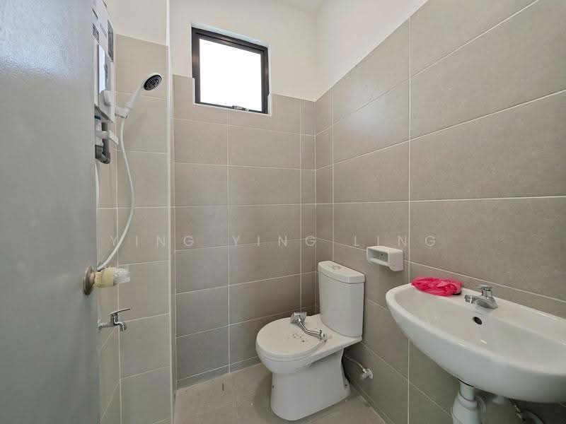Rumah Teres untuk Disewa di Kulai (Johor) - Ying Ying Ling - Bathroom - PropertyGuru.com.my