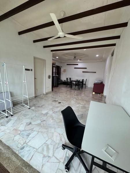 1-storey Terraced House for Rent in Taman Johor Jaya (Johor Bahru) - Shawn Chan - Living Room - PropertyGuru.com.my