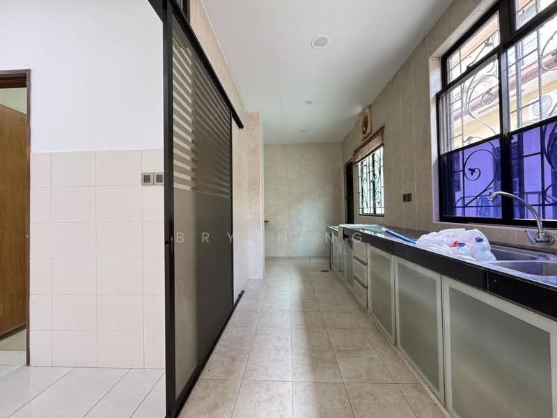 2-storey Terraced House for Sale in Bukit Sungai Long (Bandar Sungai Long) - Bryan Ng - Kitchen - PropertyGuru.com.my