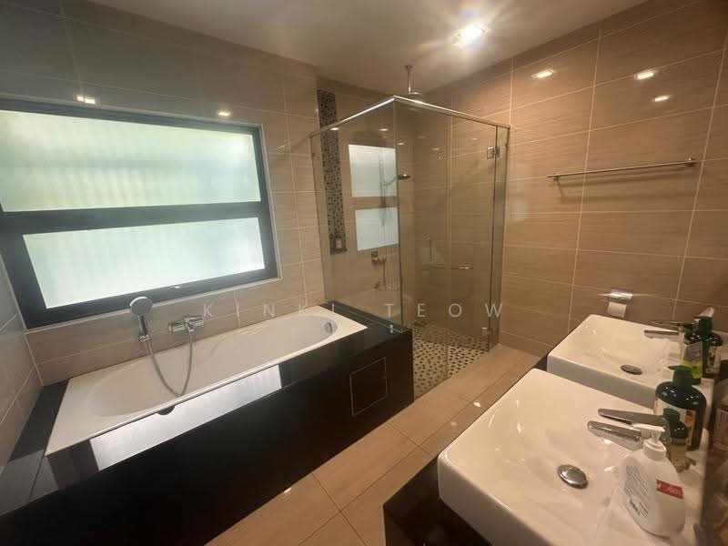 Rumah Teres 2-Tingkat untuk Disewa di Iskandar Puteri (Nusajaya) (Johor) - Kinki Teow - Bathroom - PropertyGuru.com.my