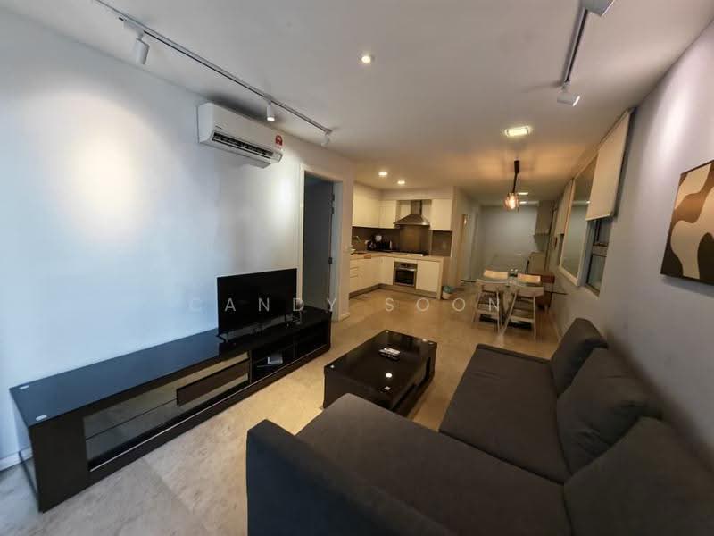 Kediaman Servis untuk Dijual di Bintang Fairlane Residences - Candy Soon - Living Room - PropertyGuru.com.my