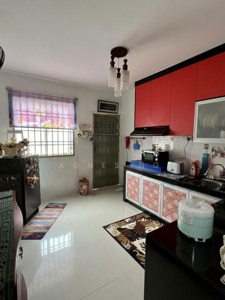 Rumah Teres 1-Tingkat untuk Dijual di Kangkar Pulai (Skudai) - Agnes Ng - Kitchen - PropertyGuru.com.my