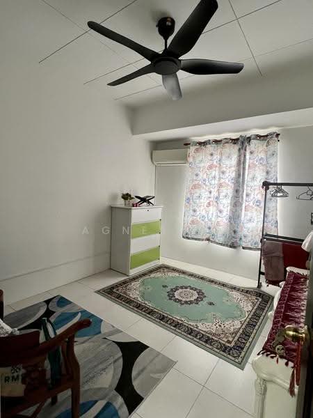 Rumah Teres 1-Tingkat untuk Dijual di Kangkar Pulai (Skudai) - Agnes Ng - Bedroom - PropertyGuru.com.my