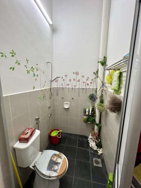 Rumah Teres 1-Tingkat untuk Dijual di Kangkar Pulai (Skudai) - Agnes Ng - Bathroom - PropertyGuru.com.my