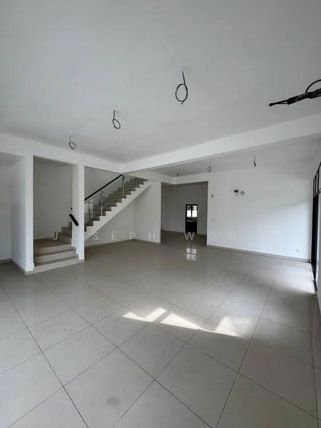 Semi-Detached House for Sale in Sri Klebang (Chemor) - Joseph Wong - Living Room - PropertyGuru.com.my
