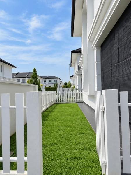 Rumah Teres untuk Dijual di Eco Majestic (Semenyih) - Juneway Lee - Exterior - PropertyGuru.com.my