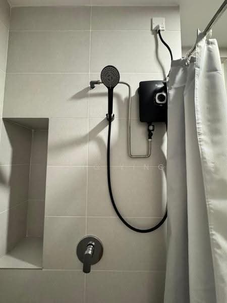 Kediaman Servis untuk Dijual di TRELLIS RESIDENCES - Sing Ying - Bathroom - PropertyGuru.com.my