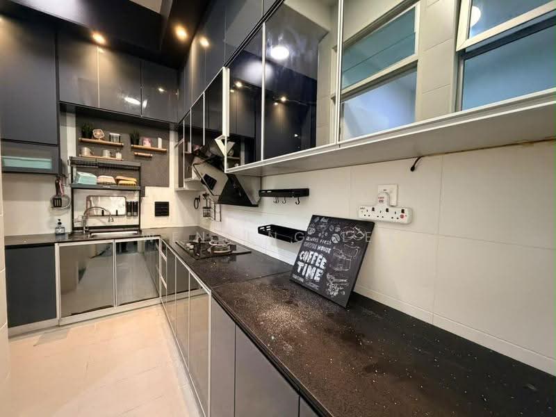 3-storey Terraced House for Sale in Johor Bahru (Johor) - Wenting Lee - Kitchen - PropertyGuru.com.my
