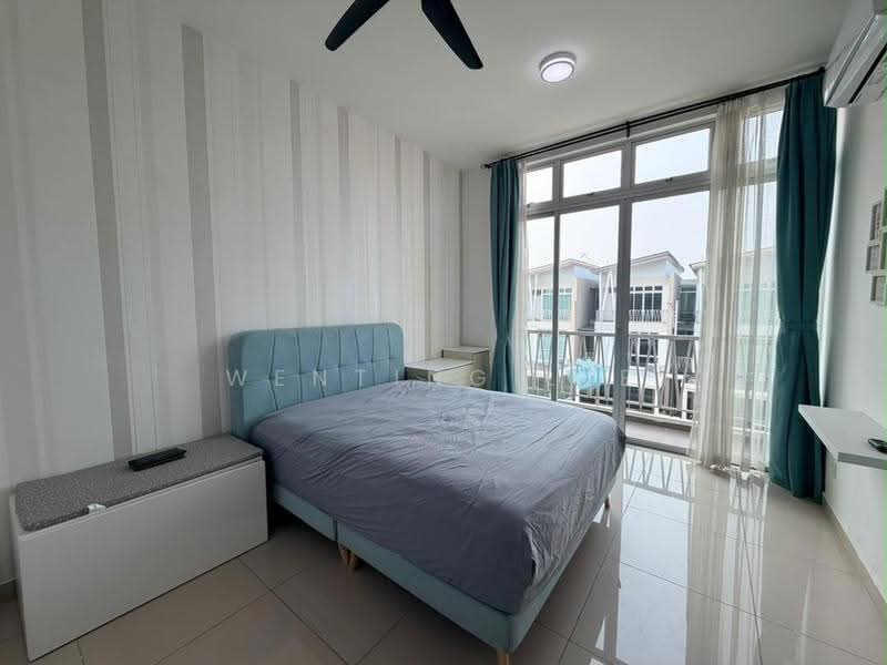 3-storey Terraced House for Sale in Johor Bahru (Johor) - Wenting Lee - Bedroom - PropertyGuru.com.my