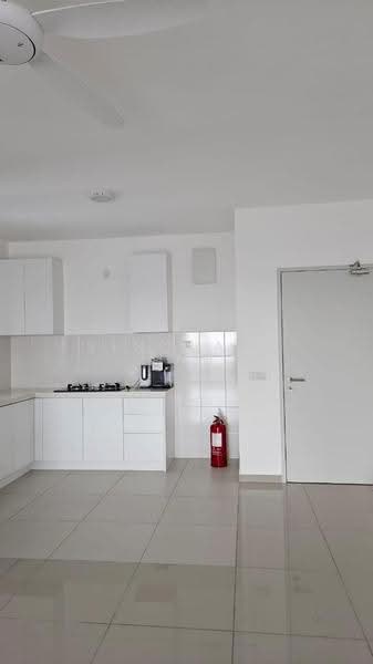 Kediaman Servis untuk Disewa di Duduk Se.Ruang @ Eco Sanctuary - Sinclair Tan - Kitchen - PropertyGuru.com.my
