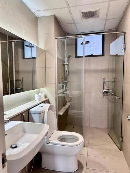 Pangsapuri untuk Disewa di Senibong Cove - The WaterEdge Residences - Grace Chiew - Bathroom - PropertyGuru.com.my