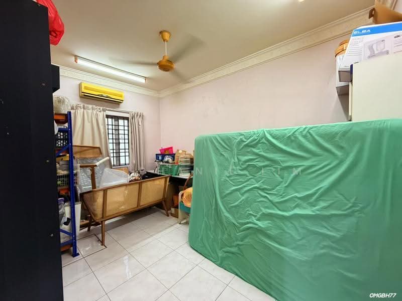 2-storey Terraced House for Sale in Bandar Bukit Tinggi (Klang) - Stephanie Lim - PropertyGuru.com.my