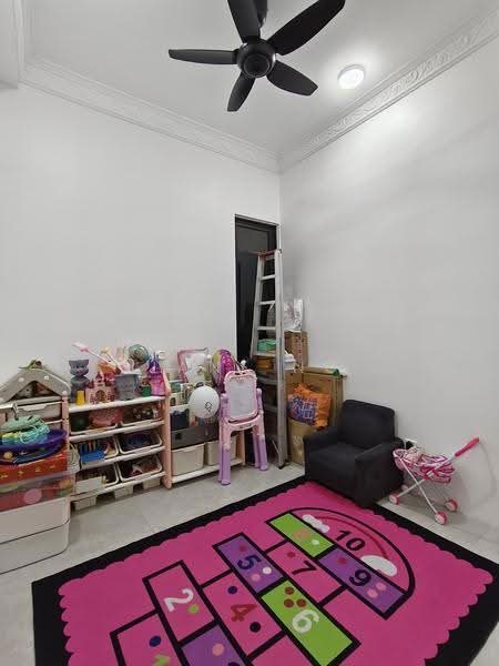Kediaman Servis untuk Dijual di ASTON ACACIA - Jane Ng - Interior - PropertyGuru.com.my