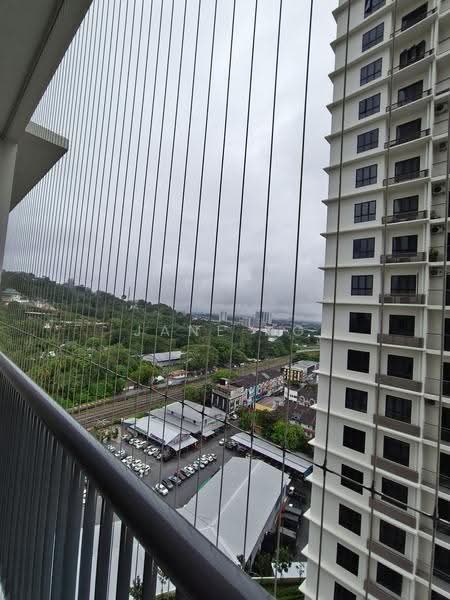 Kediaman Servis untuk Dijual di ASTON ACACIA - Jane Ng - Balcony - PropertyGuru.com.my