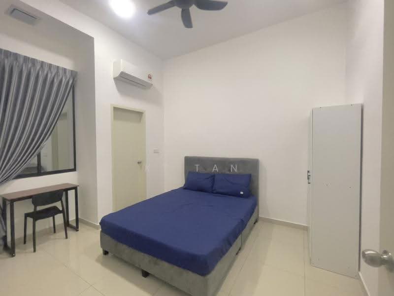Rumah Teres untuk Disewa di Taman Desa Tebrau (Tebrau) - KT Tan - Bedroom - PropertyGuru.com.my