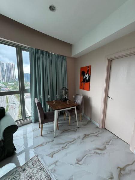 Kediaman Servis untuk Disewa di Regalia Residence - Kenneth Siew - Dining Room - PropertyGuru.com.my