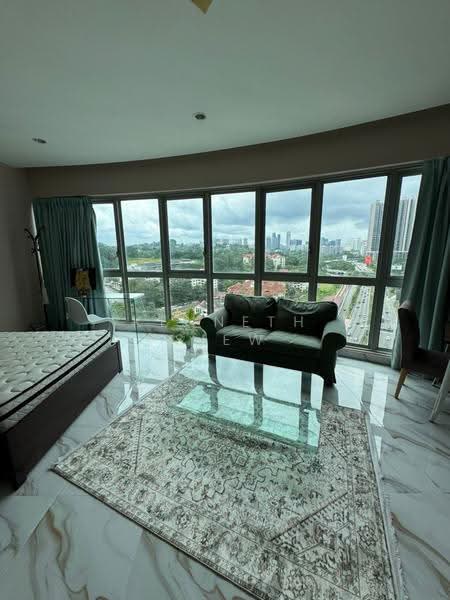 Kediaman Servis untuk Disewa di Regalia Residence - Kenneth Siew - Living Room - PropertyGuru.com.my