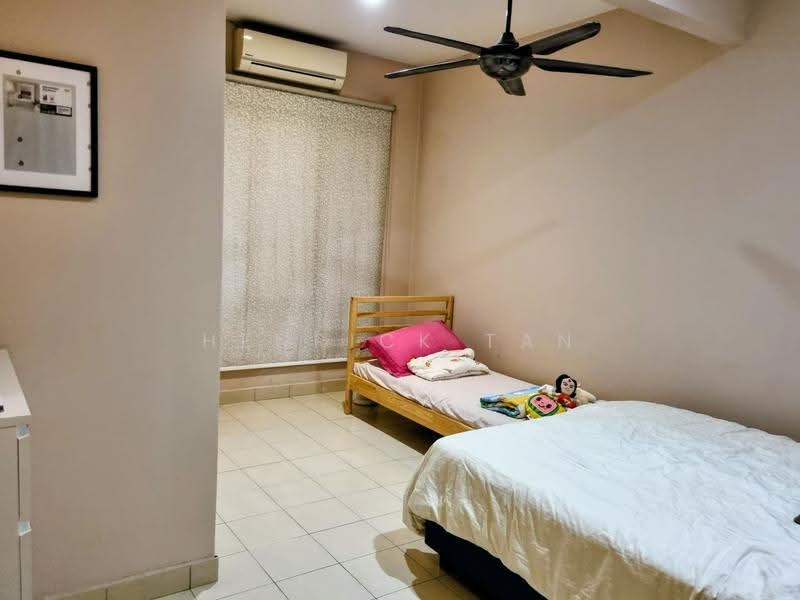 Rumah Teres 2-Tingkat untuk Dijual di Taman Tasik Prima (Puchong) - Henrick Tan - Bedroom - PropertyGuru.com.my