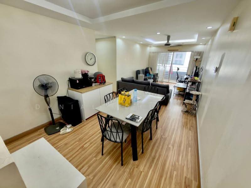 Kondominium untuk Dijual di Kinrara Mas - Danial Mohd Zaki - Living Room - PropertyGuru.com.my