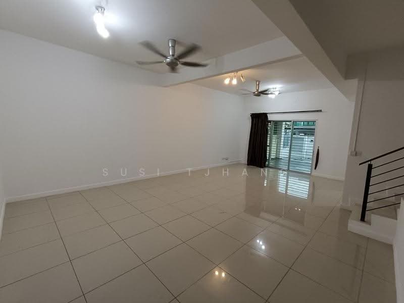 2-storey Terraced House for Sale in Taman Nusa Idaman (Iskandar Puteri (Nusajaya)) - Susi Tjhang - Living Room - PropertyGuru.com.my