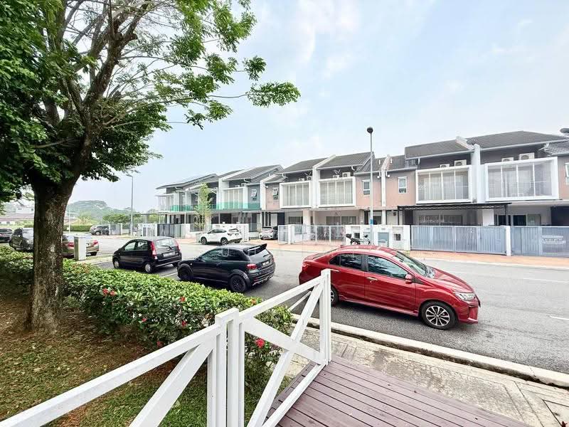 Rumah Teres untuk Dijual di Seremban (Negeri Sembilan) - Hassan Basri Suhaimi - Exterior - PropertyGuru.com.my