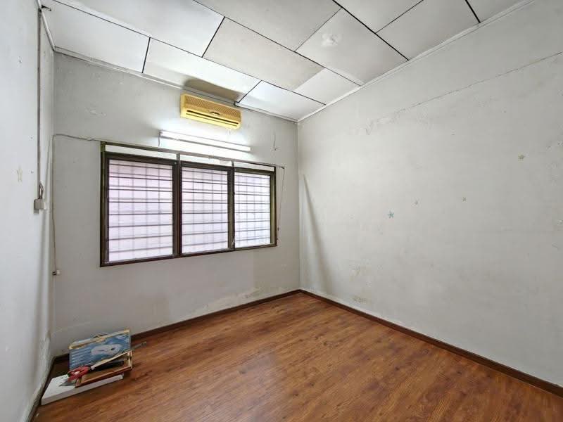 Semi-Detached House for Sale in Pasir Puteh (Ipoh) - Ivan Tai - Interior - PropertyGuru.com.my