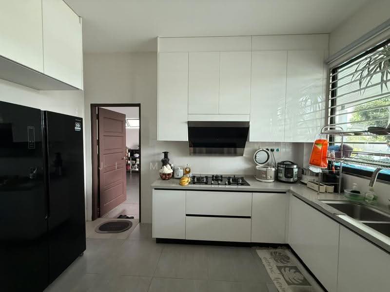 Semi-Detached House for Sale in Stapok (Kuching) - Jimmyy Chin - PropertyGuru.com.my