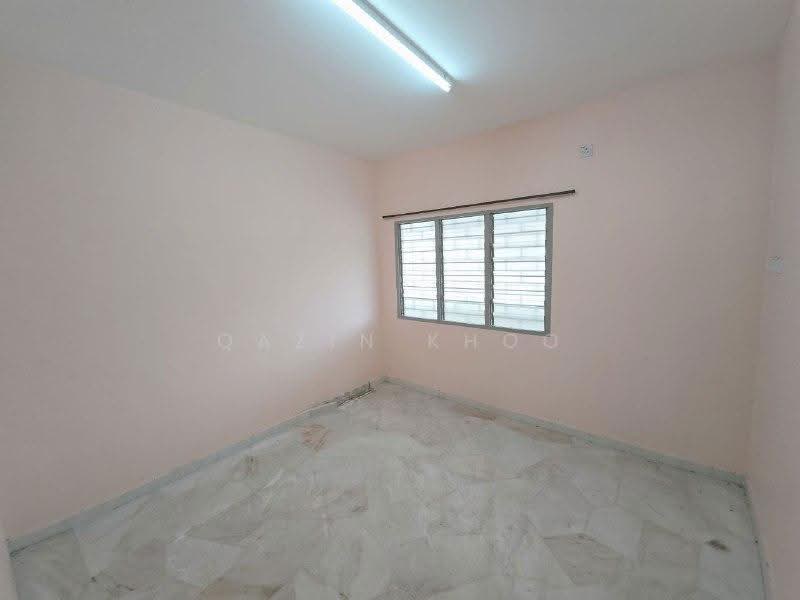 Rumah Flat untuk Dijual di Taman Mewah - Qazin Khoo - PropertyGuru.com.my