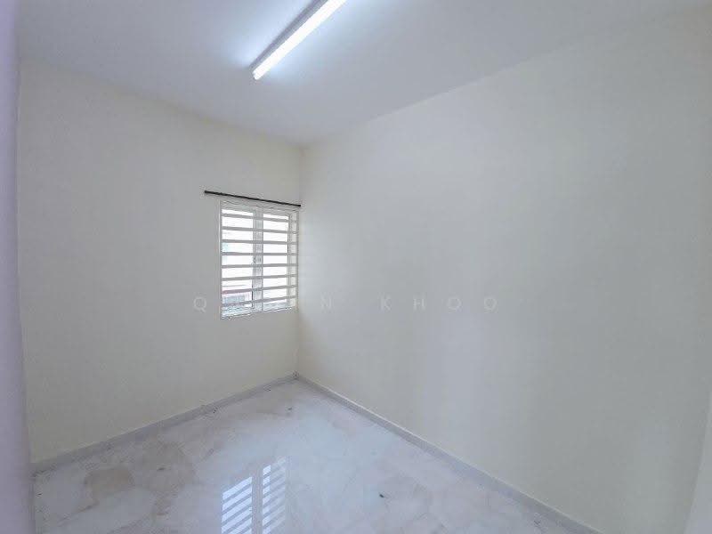 Rumah Flat untuk Dijual di Taman Mewah - Qazin Khoo - PropertyGuru.com.my