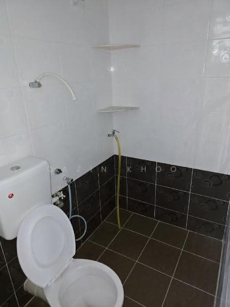 Rumah Flat untuk Dijual di Taman Mewah - Qazin Khoo - PropertyGuru.com.my