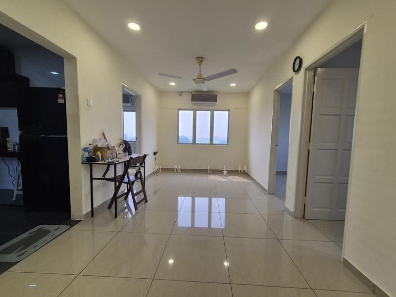 Flat for Sale at Rumah Pangsa Kampung Padang - Ann Lim - Living Room - PropertyGuru.com.my