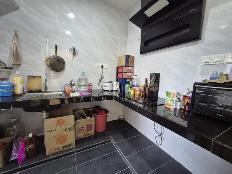 Flat for Sale at Rumah Pangsa Kampung Padang - Ann Lim - Kitchen - PropertyGuru.com.my
