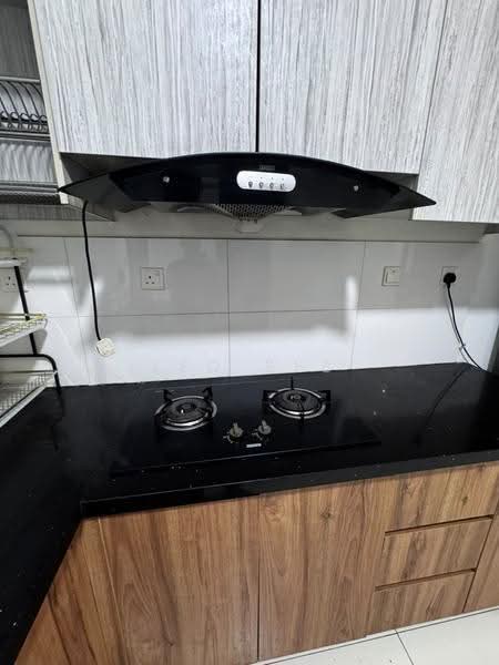 Kondominium untuk Disewa di Inspirasi - Leo See - Kitchen - PropertyGuru.com.my