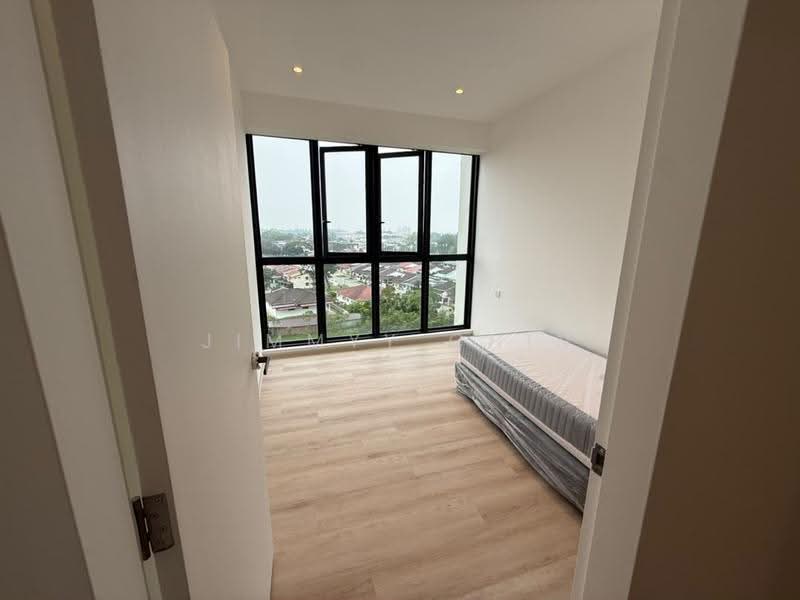 Condominium for Sale at Milano Eight - Jimmyy Chin - Bedroom - PropertyGuru.com.my