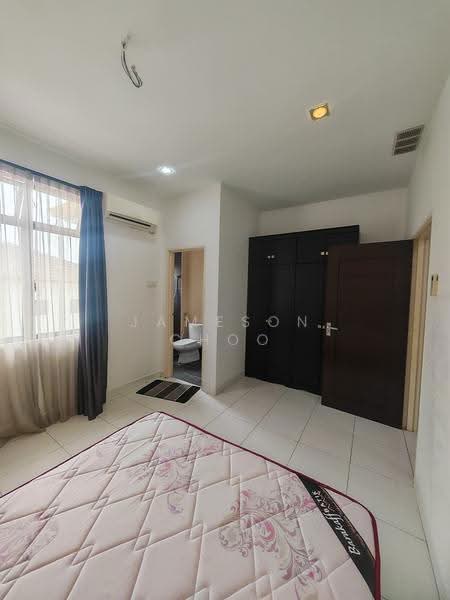 Rumah Teres untuk Disewa di Taman Laguna (Johor Bahru) - Jameson Choo - Bedroom - PropertyGuru.com.my
