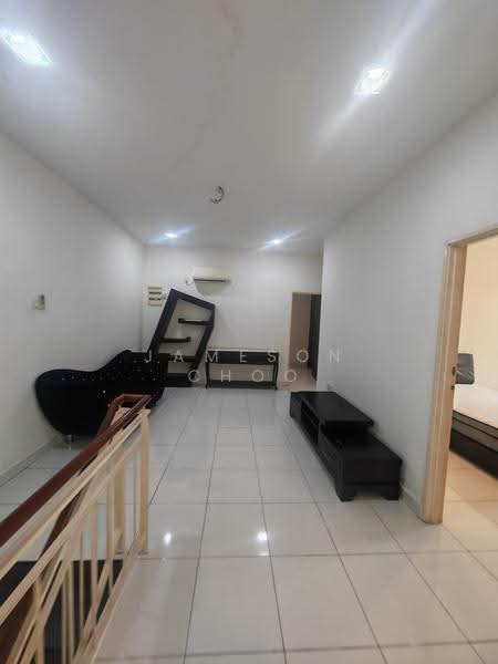 Rumah Teres untuk Disewa di Taman Laguna (Johor Bahru) - Jameson Choo - Living Room - PropertyGuru.com.my