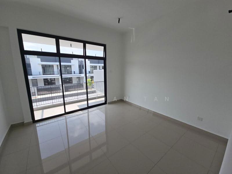 Terraced House for Sale in Taman Ponderosa (Johor Bahru) - Wei Jian Tan - Balcony - PropertyGuru.com.my