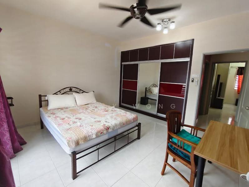 2-storey Terraced House for Sale in Rawang (Selangor) - Danny Wong - Bedroom - PropertyGuru.com.my