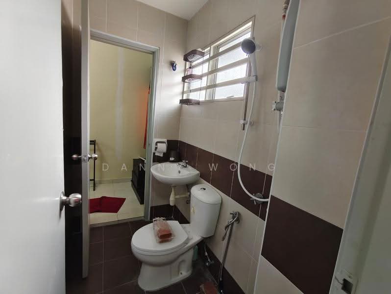 2-storey Terraced House for Sale in Rawang (Selangor) - Danny Wong - Bathroom - PropertyGuru.com.my