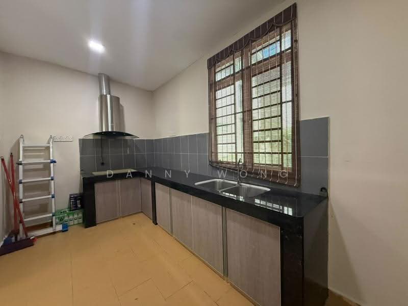 2-storey Terraced House for Sale in Rawang (Selangor) - Danny Wong - Kitchen - PropertyGuru.com.my