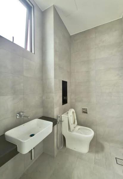 Rumah Berkembar untuk Dijual di Kulai (Johor) - Shishi . - Bathroom - PropertyGuru.com.my