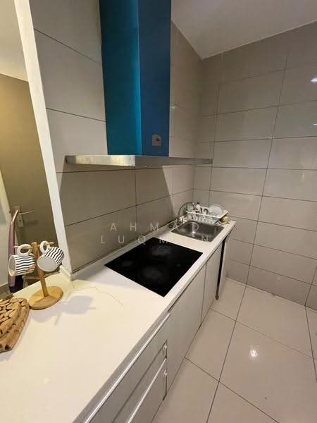 Kediaman Servis untuk Disewa di The Loft @ ZetaPark - Ahmad Luqman - Kitchen - PropertyGuru.com.my