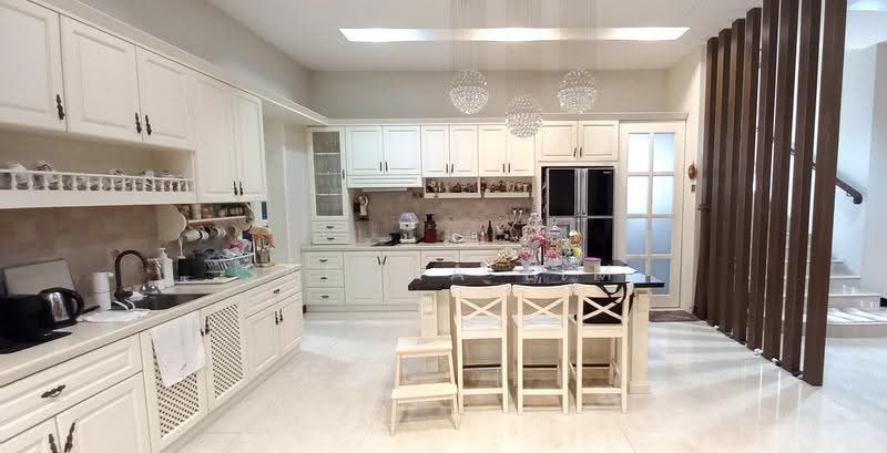 Bungalow House for Sale in Subang Heights (Subang Jaya) - Sandra Lim - PropertyGuru.com.my