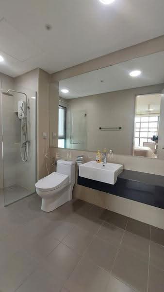 Kondominium untuk Disewa di LaCosta @ Sunway South Quay - Ken lim - Bathroom - PropertyGuru.com.my