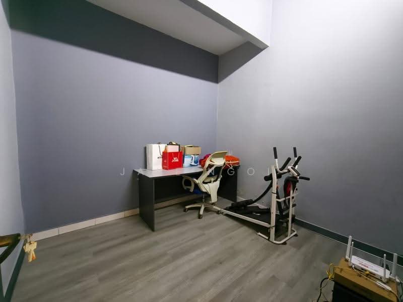 1-storey Terraced House for Rent in Austin (Johor Bahru) - Jane Ngoi - Study - PropertyGuru.com.my