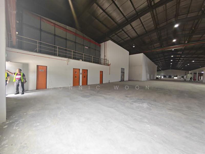 Detached Factory for Rent in Pengkalan Tudm Subang (Shah Alam) - Ronnic Woon - PropertyGuru.com.my