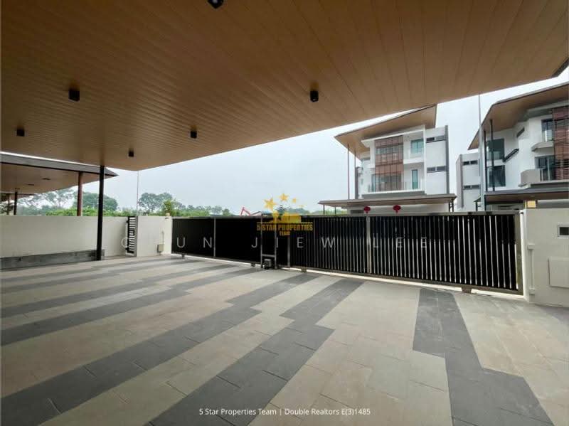 Bungalow House for Sale in Kuching (Sarawak) - Chun Jiew Lee - PropertyGuru.com.my
